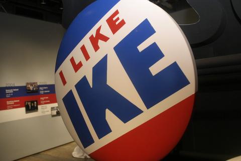 Dimensional sign making